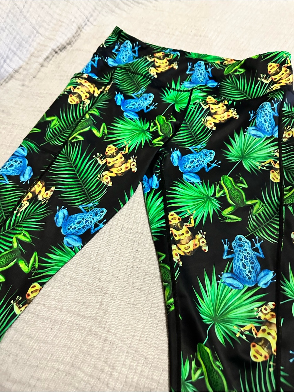 Constantly Varied Gear Capri leggings - Picture 2 of 4